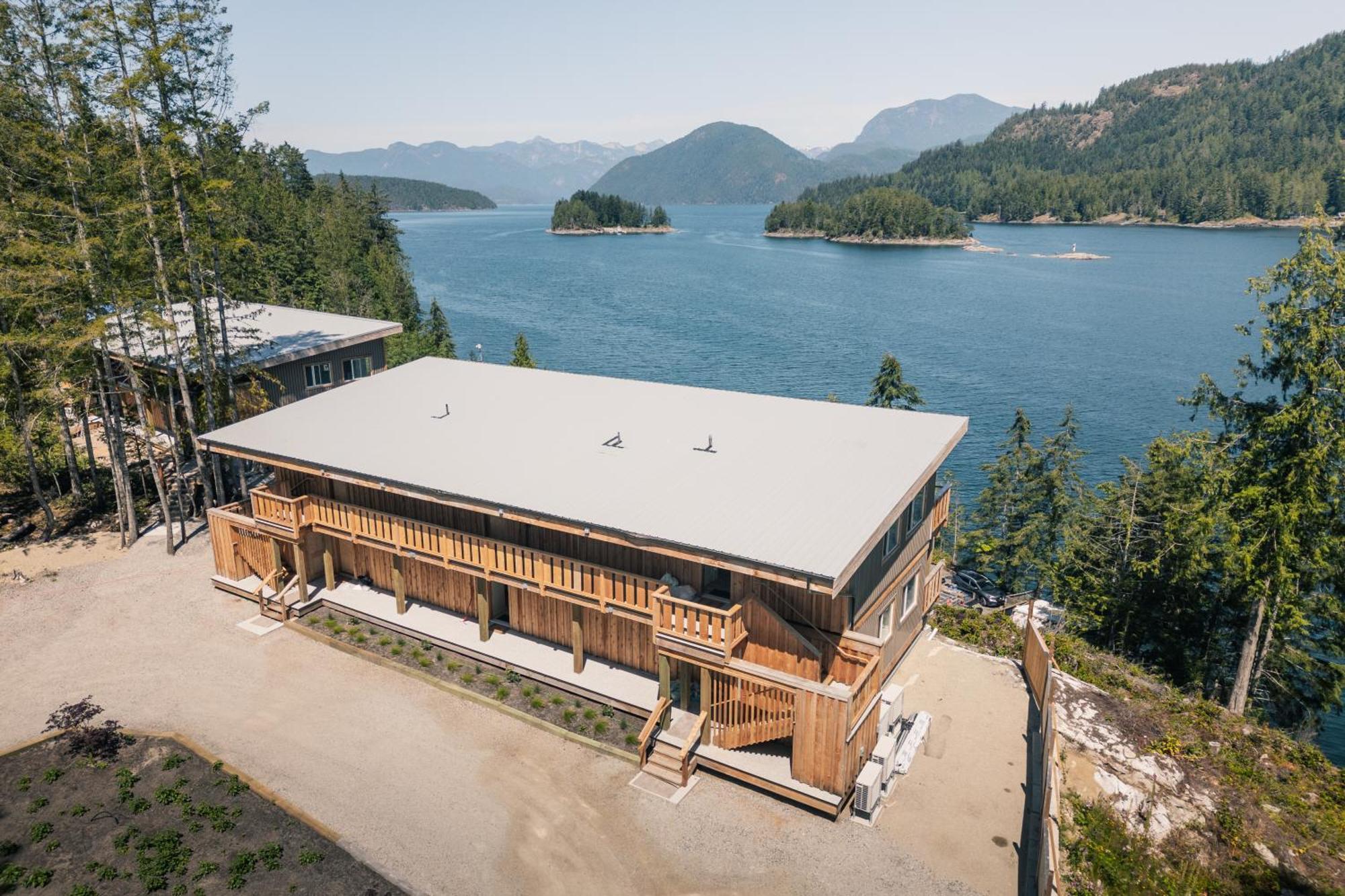 West Coast Wilderness Lodge Egmont Dış mekan fotoğraf