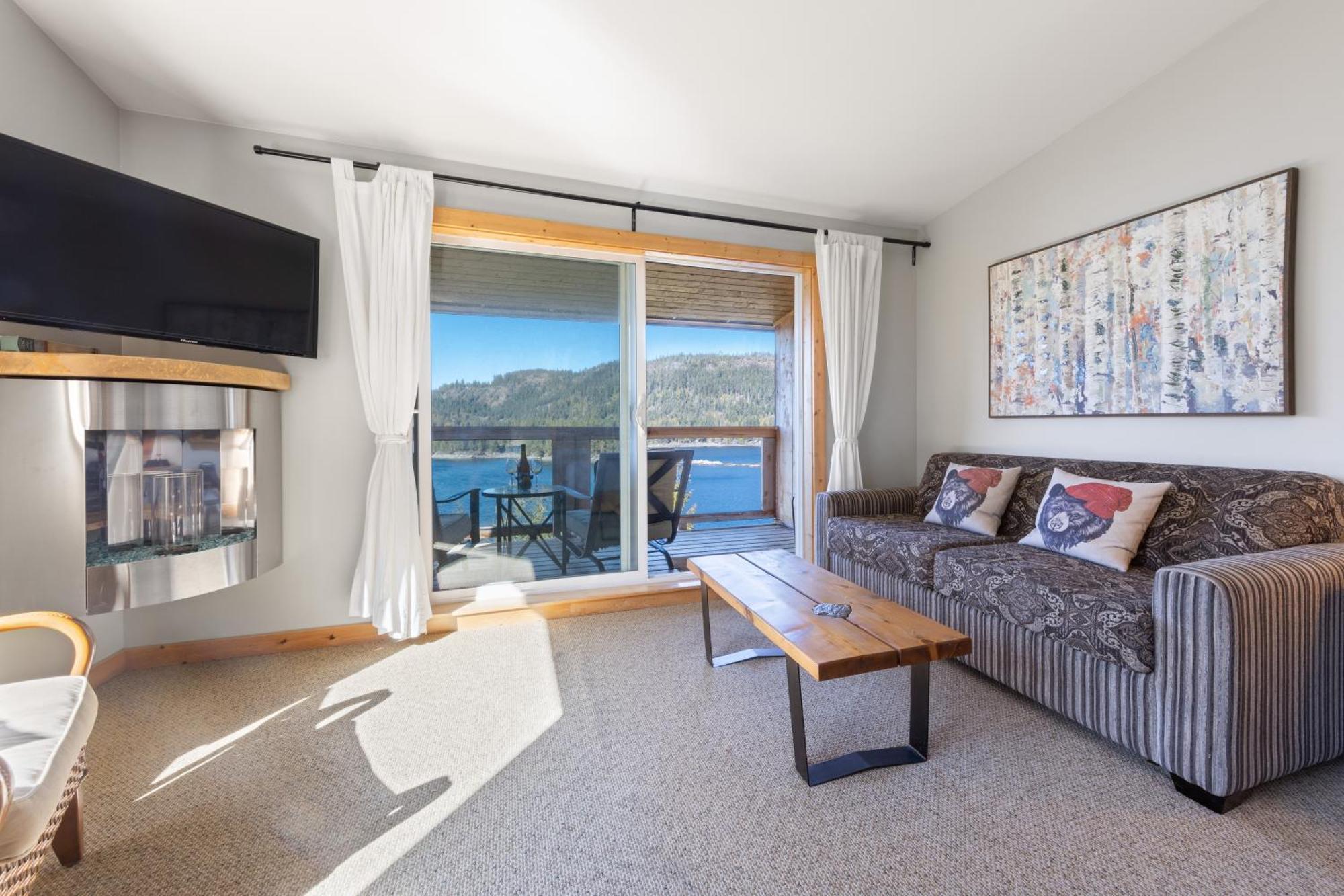 West Coast Wilderness Lodge Egmont Dış mekan fotoğraf