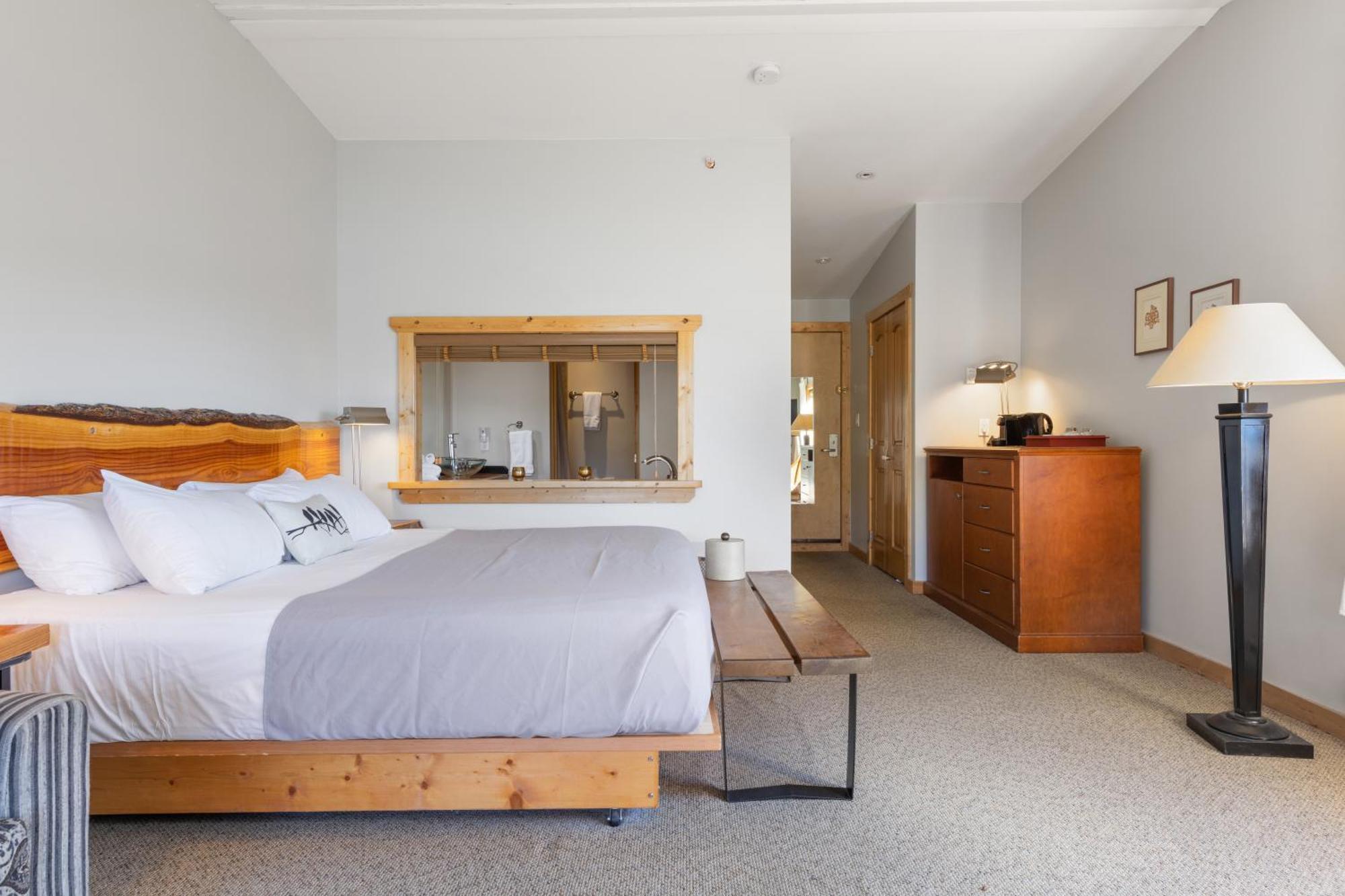 West Coast Wilderness Lodge Egmont Dış mekan fotoğraf