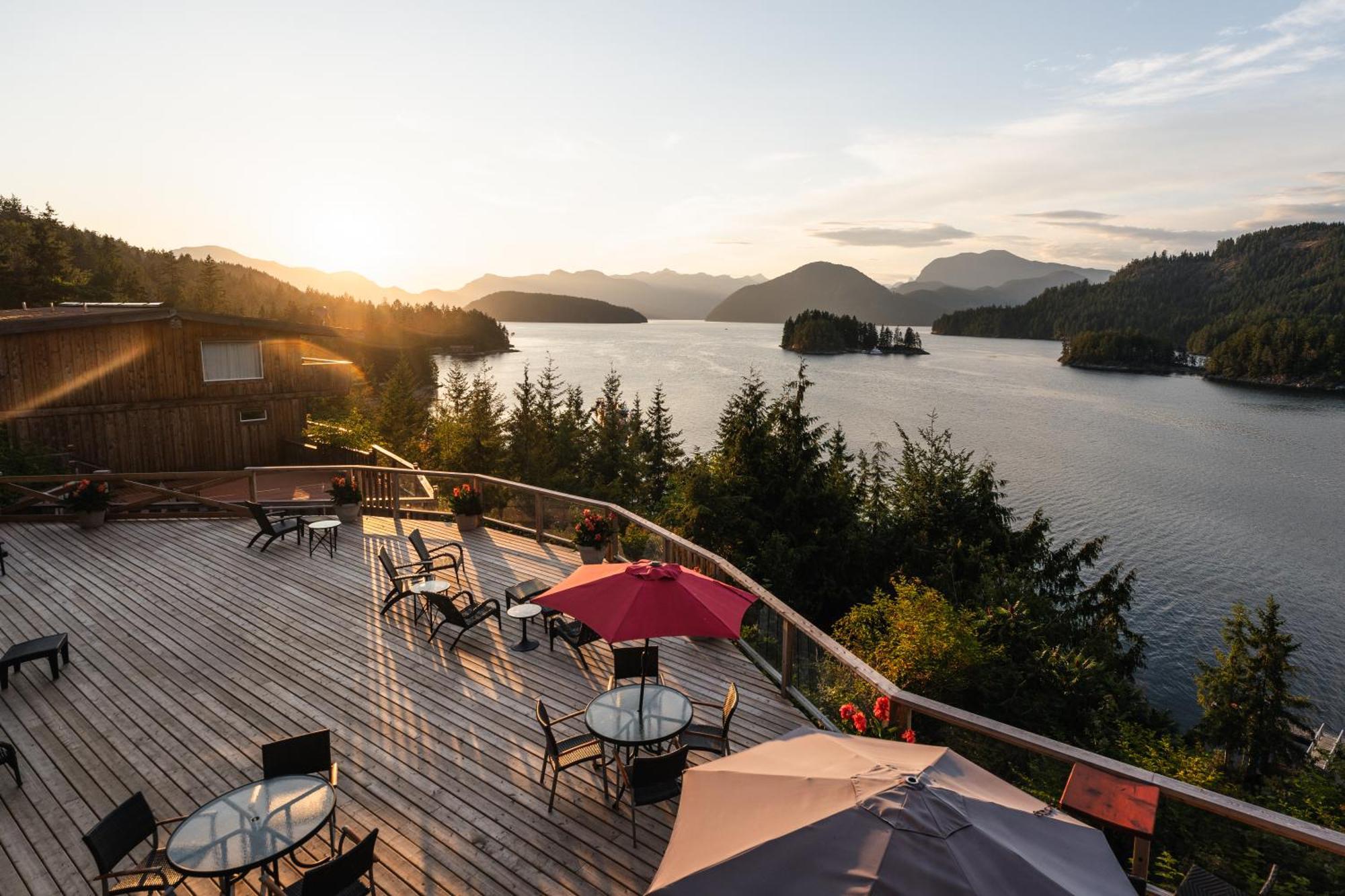 West Coast Wilderness Lodge Egmont Dış mekan fotoğraf